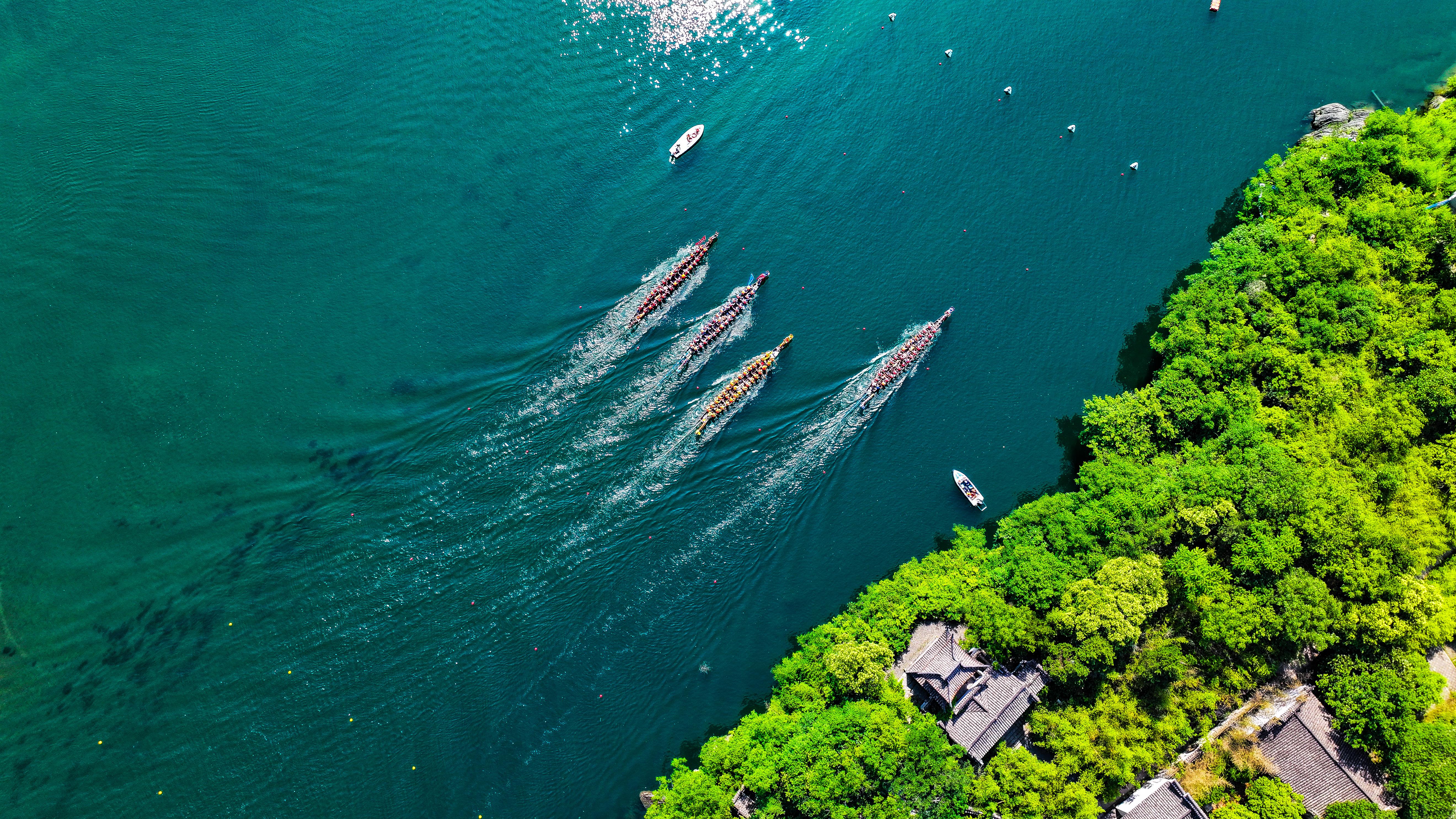 华为折叠手机2024新款价格及图片