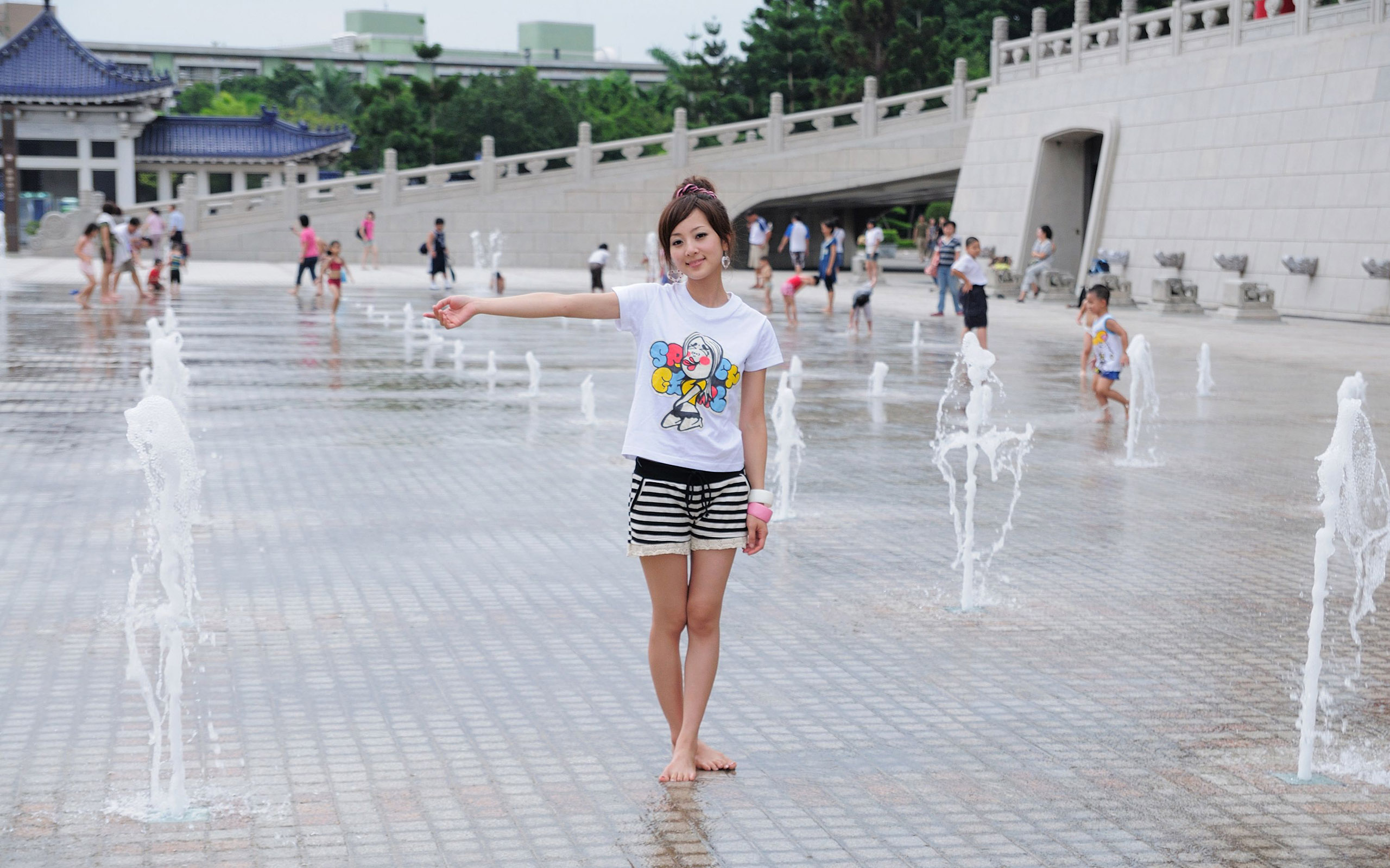 行业动态:乐山耍MM是什么?专业解析与正确参与方式指南