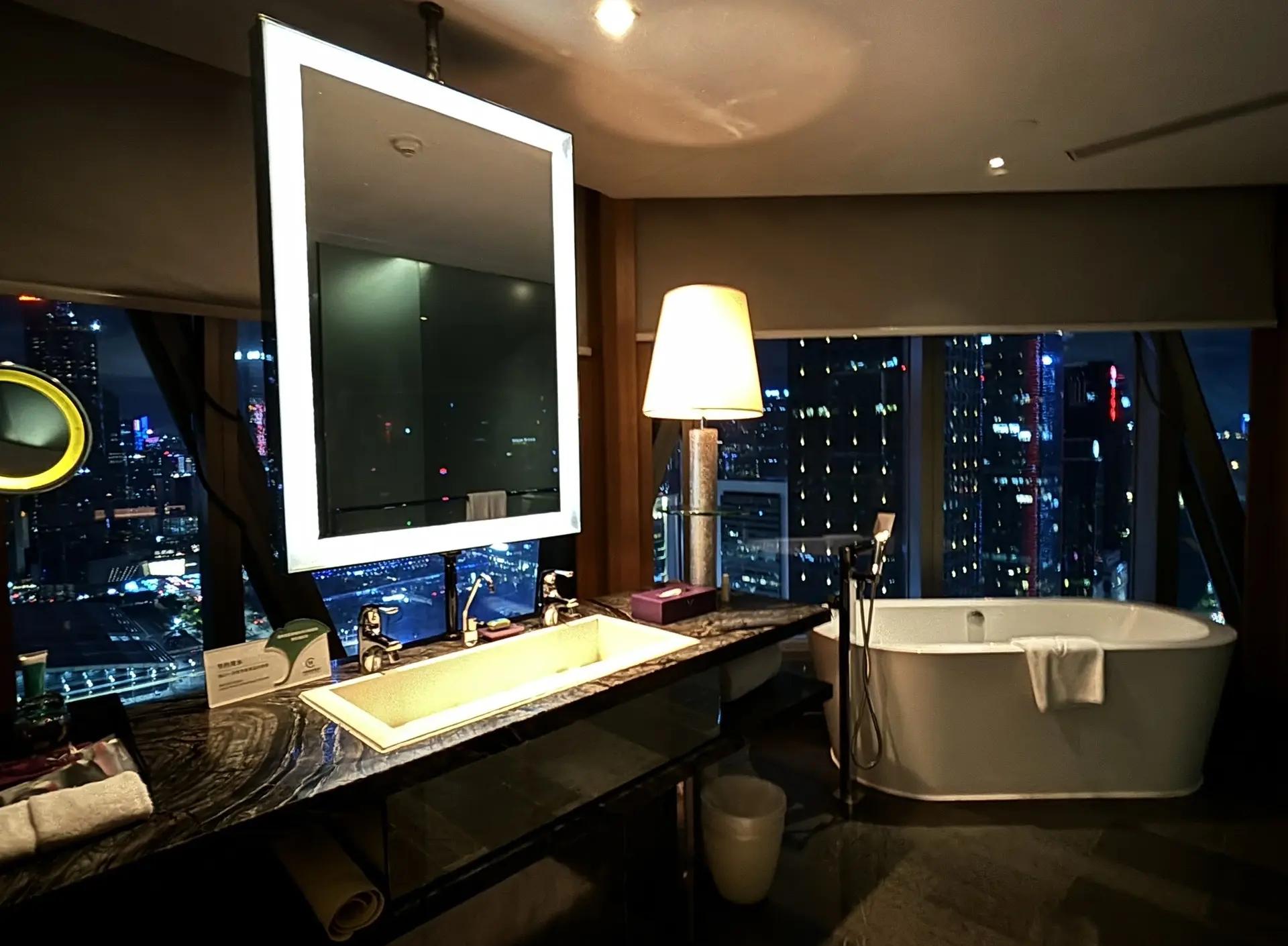 据悉:皇庭V酒店水会到底怎么样?实测体验告诉你真相